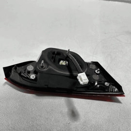 TOYOTA CAMRY REAR RIGHT PASSENGER SIDE INNER TAILLIGHT LAMP 2018 - 2020 OEM