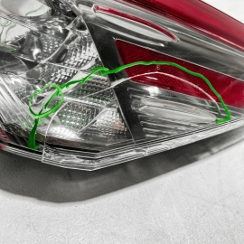 DEFECT 18-20 TOYOTA CAMRY REAR PASSENGER SIDE OUTER TAILLIGHT LIGHT FULL LED OEM