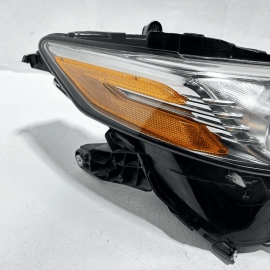 DEFECT! 2019-2020 TOYOTA CAMRY XSE RIGHT PASSENGER SIDE HEADLIGHT LAMP LIGHT OEM