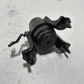 TOYOTA CAMRY 2018-2024 FWD 2.5L Front Automatic Transmission Mount OEM