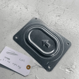 MAZDA CX-5 2017 - 2021 REAR FLOOR FUEL TANK RIGHT SIDE ACCESS COVER PLATE O