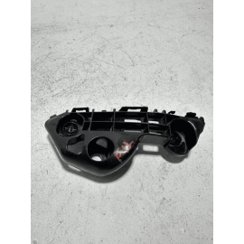 TOYOTA CAMRY 2018-2024 FRONT LEFT DRIVER SIDE BUMPER BRACKET RETAINER GUIDE OEM