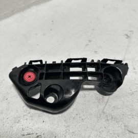 TOYOTA CAMRY 2018-2024 FRONT LEFT DRIVER SIDE BUMPER BRACKET RETAINER GUIDE OEM