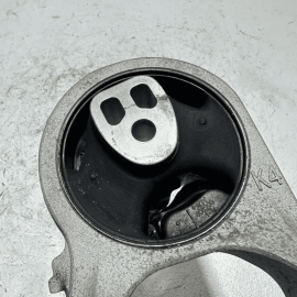 2020-2024 TOYOTA CAMRY 2.5L AWD REAR ENGINE MOTOR MOUNT BRACKET OEM