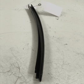 16-18 BMW 340 XI F30 F32 REAR RIGHT EXTERIOR DOOR WINDOW GUIDE APPLIQUE COV