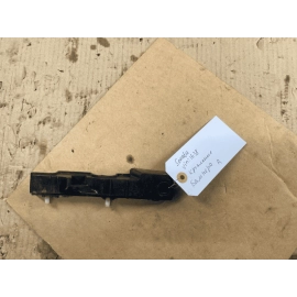 Genuine Front Bumper Right Side Mounting Bracket HYUNDAI 11-15 Sonata 86514