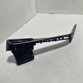 2019-20 TOYOTA CAMRY DASH DASHBOARD PASSENGER SIDE BEZEL MOLDING & AIR VENT OEM 2019-20 TOYOTA CAMRY DASH DASHBOARD PASSENGER SIDE BEZEL MOLDING & AIR VENT OEM