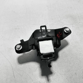 2016-22 Honda Pilot Rear 3rd Third Row Middle Center Seatbelt Belt Retractor OEM
