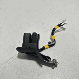 2019-2024 TOYOTA CAMRY REAR LEFT & CENTER SIDE SEATBELT SEAT BELT BUCKLE OEM