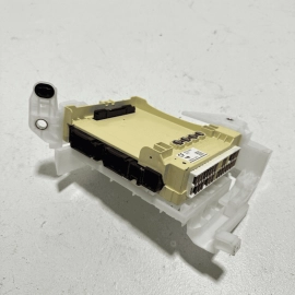 TOYOTA CAMRY MULTIPLEX FUSE RELAY JUNCTION BLOCK MODULE 2019 - 2024 OEM