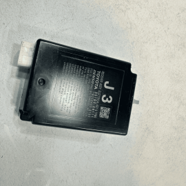 2018-2024 TOYOTA CAMRY KEYLESS ENTRY TPMS RECEIVER CONTROL MODULE UNIT OEM