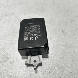 2018-2024 TOYOTA CAMRY KEYLESS ENTRY TPMS RECEIVER CONTROL MODULE UNIT OEM