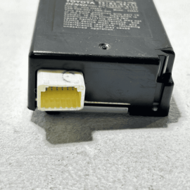 2018-2024 TOYOTA CAMRY KEYLESS ENTRY TPMS RECEIVER CONTROL MODULE UNIT OEM