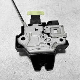 2018-2024 TOYOTA CAMRY REAR TRUNK DECK LID LATCH LOCK ACTUATOR MOTOR OEM