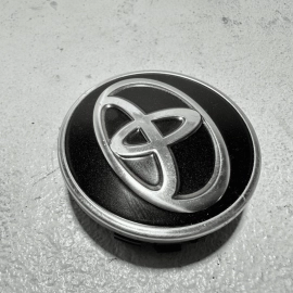 2020-2024 TOYOTA CAMRY WHEEL RIM CENTER CAP HUBCAP LOGO COVER OEM