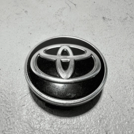 2020-2024 TOYOTA CAMRY WHEEL RIM CENTER CAP HUBCAP LOGO COVER OEM