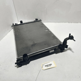 TOYOTA CAMRY 2.5L ENGINE COOLANT COOLING RADIATOR 2018 - 2024 OEM
