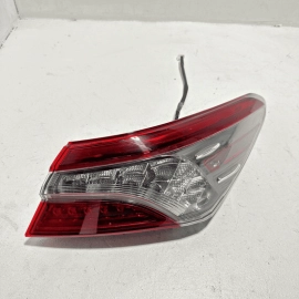 2021-24 TOYOTA CAMRY REAR RIGHT PASSENGER SIDE OUTER TAILLIGHT LAMP FULL LED OEM