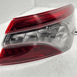 2021-24 TOYOTA CAMRY REAR RIGHT PASSENGER SIDE OUTER TAILLIGHT LAMP FULL LED OEM