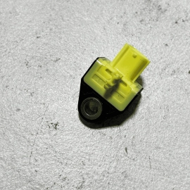 2018-2022 TOYOTA CAMRY REAR CENTER LEFT OR RIGHT SIDE IMPACT CRASH SENSOR OEM 2018-2022 TOYOTA CAMRY REAR CENTER LEFT OR RIGHT SIDE IMPACT CRASH SENSOR OEM