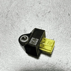 2018-2022 TOYOTA CAMRY FRONT LEFT OR RIGHT SIDE IMPACT CRASH SENSOR 1PCS OEM