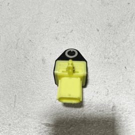 2018-2022 TOYOTA CAMRY FRONT LEFT OR RIGHT SIDE IMPACT CRASH SENSOR 1PCS OEM