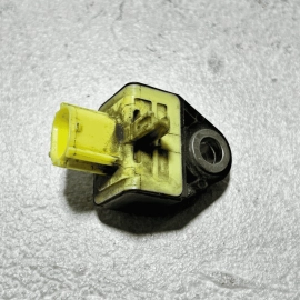 2018-2022 TOYOTA CAMRY FRONT LEFT OR RIGHT SIDE IMPACT CRASH SENSOR 1PCS OEM