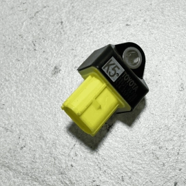 2018-2022 TOYOTA CAMRY FRONT LEFT OR RIGHT SIDE IMPACT CRASH SENSOR 1PCS OEM