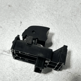 2021-2024 TOYOTA CAMRY REAR LEFT OR RIGHT SIDE DOOR WINDOW SWITCH OEM 2021-2024 TOYOTA CAMRY REAR LEFT OR RIGHT SIDE DOOR WINDOW SWITCH OEM