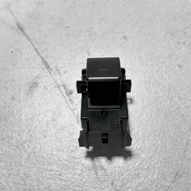 2021-2024 TOYOTA CAMRY REAR LEFT OR RIGHT SIDE DOOR WINDOW SWITCH OEM 2021-2024 TOYOTA CAMRY REAR LEFT OR RIGHT SIDE DOOR WINDOW SWITCH OEM