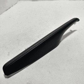 TOYOTA CAMRY 2018-2024 FRON RIGHT PASSENGER SIDE DOOR ARMREST ARM REST PANEL OEM
