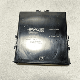2018-2020 TOYOTA CAMRY KEYLESS SMART KEY CONTROL MODULE UNIT OEM