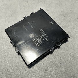 2018-2020 TOYOTA CAMRY KEYLESS SMART KEY CONTROL MODULE UNIT OEM