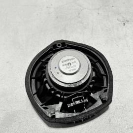 2016-2018 HONDA PILOT REAR PASSENGER SIDE DOOR PANEL AUDIO SOUND SPEAKER OEM