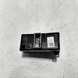 2016-2022 HONDA PILOT REAR LEFT OR RIGHT DOOR POWER WINDOW SWITCH 1 PCS OEM