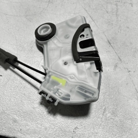 2018-2024 TOYOTA CAMRY FRONT RIGHT PASSENGER SIDE DOOR LOCK LATCH ACTUATOR OEM