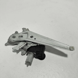2018-2024 TOYOTA CAMRY REAR PASSENGER SIDE DOOR WINDOW REGULATOR W/ MOTOR OEM