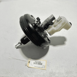 TOYOTA CAMRY BRAKE MASTER CYLINDER & BOOSTER & RESERVOIR 2018-2024 OEM