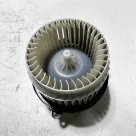 2016 - 2022 Honda Pilot HVAC AC Heater Forward Blower Fan Motor OEM