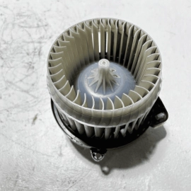 2016 - 2022 Honda Pilot HVAC AC Heater Forward Blower Fan Motor OEM