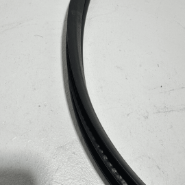 2016-2022 HONDA PILOT EX-L DOOR ON BODY WHEATHERSTRIP SEAL REAR LEFT DRIVER OEM