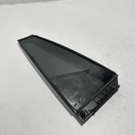2016-2021 HONDA PILOT DOOR WINDOW CORNER FIXED GLASS REAR LEFT DRIVER SIDE OEM