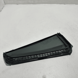 2016-2021 HONDA PILOT DOOR WINDOW CORNER FIXED GLASS REAR LEFT DRIVER SIDE OEM