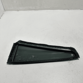2016-2021 HONDA PILOT DOOR WINDOW CORNER FIXED GLASS REAR LEFT DRIVER SIDE OEM
