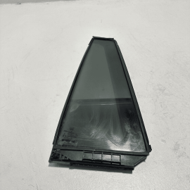 2016-2021 HONDA PILOT DOOR WINDOW CORNER FIXED GLASS REAR LEFT DRIVER SIDE OEM