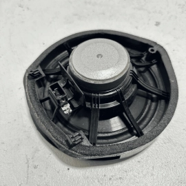 2016-2018 HONDA PILOT EX-L FRONT RIGHT SIDE DOOR PANEL AUDIO SOUND SPEAKER OEM