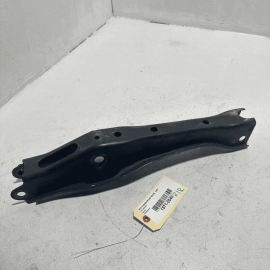 Rear Right / Passenger Side Strut Mount Control Arm Honda Pilot 2016-2022 OEM Rear Right / Passenger Side Strut Mount Control Arm Honda Pilot 2016-2022 OEM