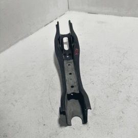 Rear Right / Passenger Side Strut Mount Control Arm Honda Pilot 2016-2022 OEM Rear Right / Passenger Side Strut Mount Control Arm Honda Pilot 2016-2022 OEM