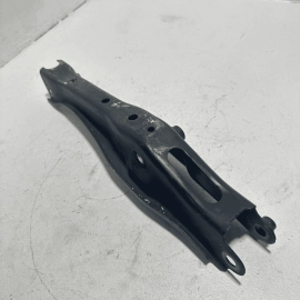Rear Left / Driver Side Strut Mount Control Arm Honda Pilot 2016-2022 OEM Rear Left / Driver Side Strut Mount Control Arm Honda Pilot 2016-2022 OEM