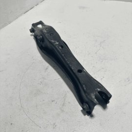 Rear Left / Driver Side Strut Mount Control Arm Honda Pilot 2016-2022 OEM Rear Left / Driver Side Strut Mount Control Arm Honda Pilot 2016-2022 OEM